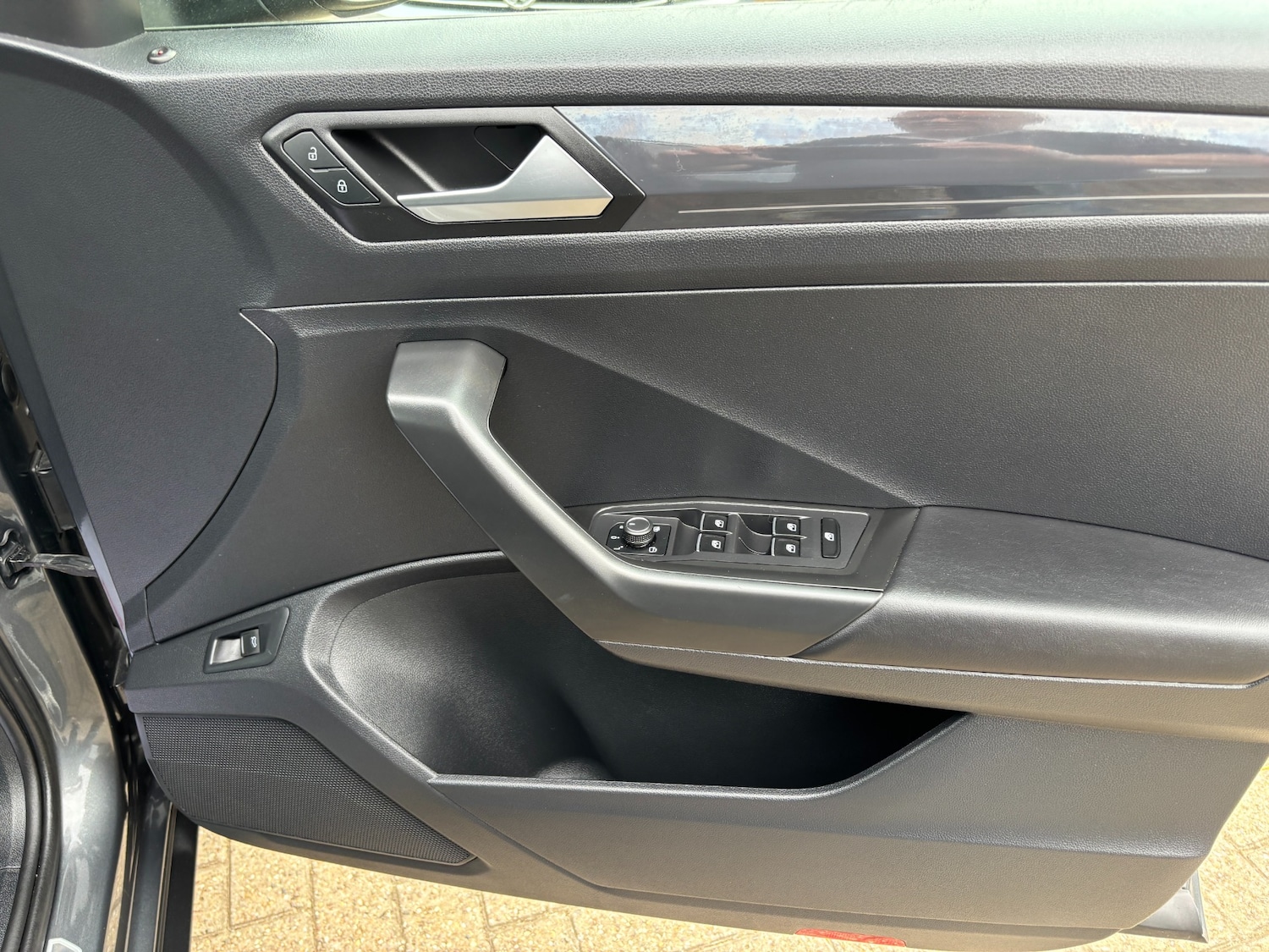 Used Volkswagen T-Roc 2019 for sale - 75829606: Photo 13