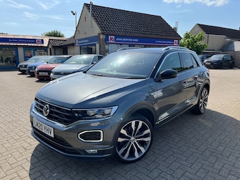 Used Volkswagen T-Roc 2020 for sale - 78979480: Photo
