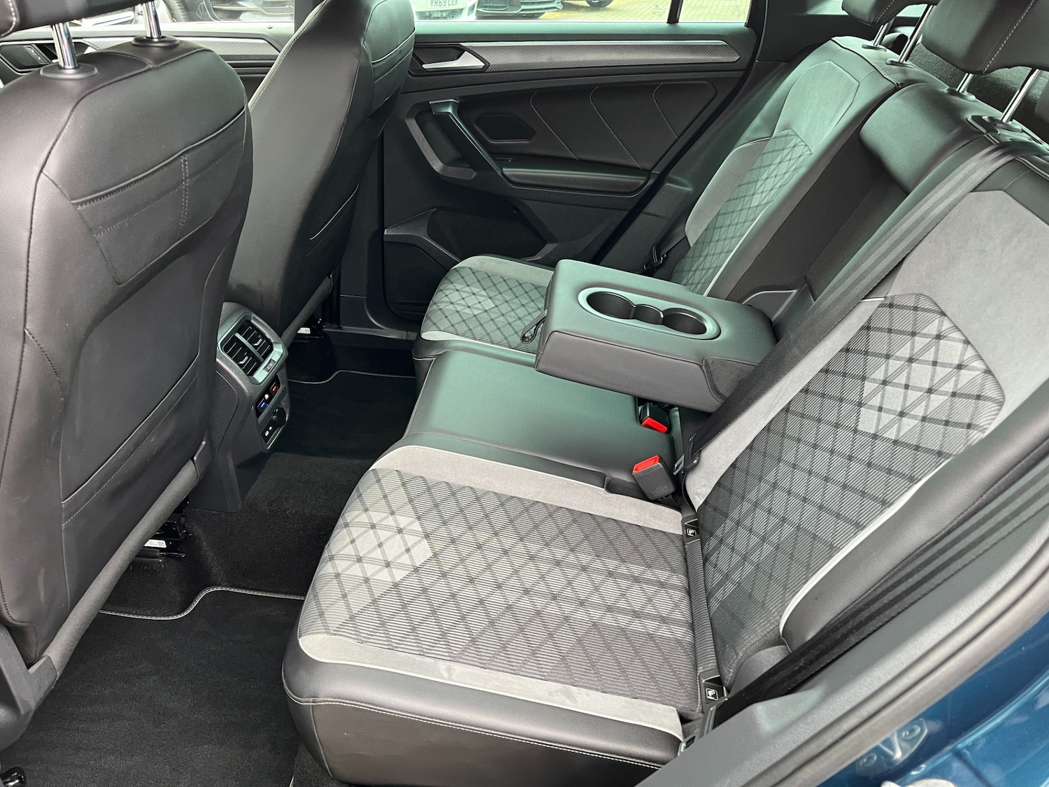 Used Volkswagen Tiguan 2021 for sale - 77532154: Photo 9