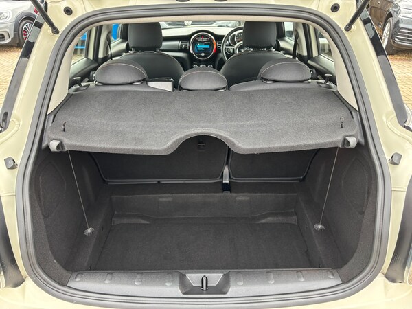 Used MINI Hatch 2019 for sale - 76193374: Photo 11
