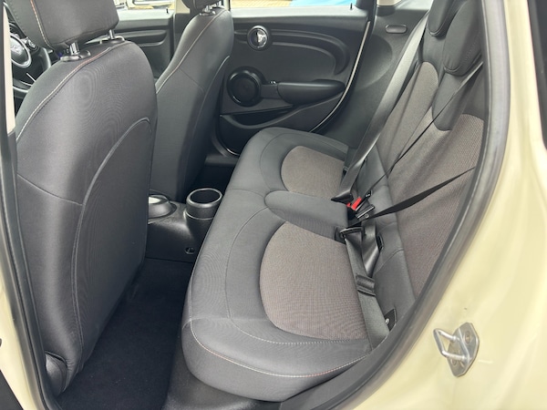 Used MINI Hatch 2019 for sale - 76193374: Photo 9
