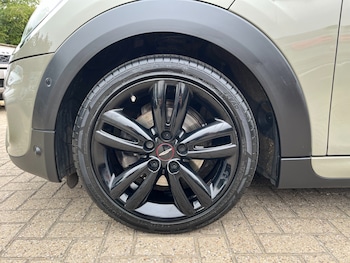 Used MINI Hatch 2019 for sale - 79208609: Photo