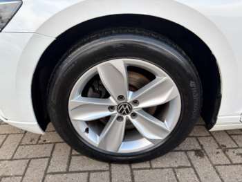 Used Volkswagen Passat 2020 for sale - 73767740: Photo