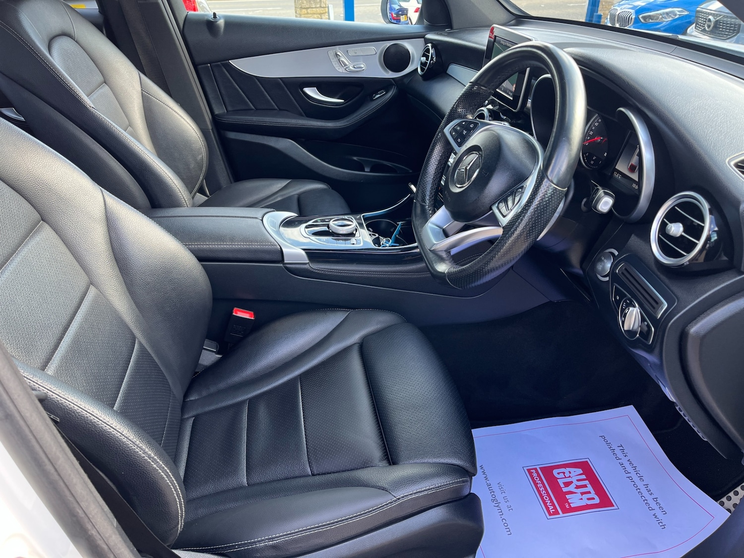 Used Mercedes-Benz GLC 2018 for sale - 78053352: Photo 3