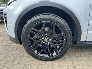 Used Land Rover Range Rover Evoque 2018 for sale - 78150182: Photo