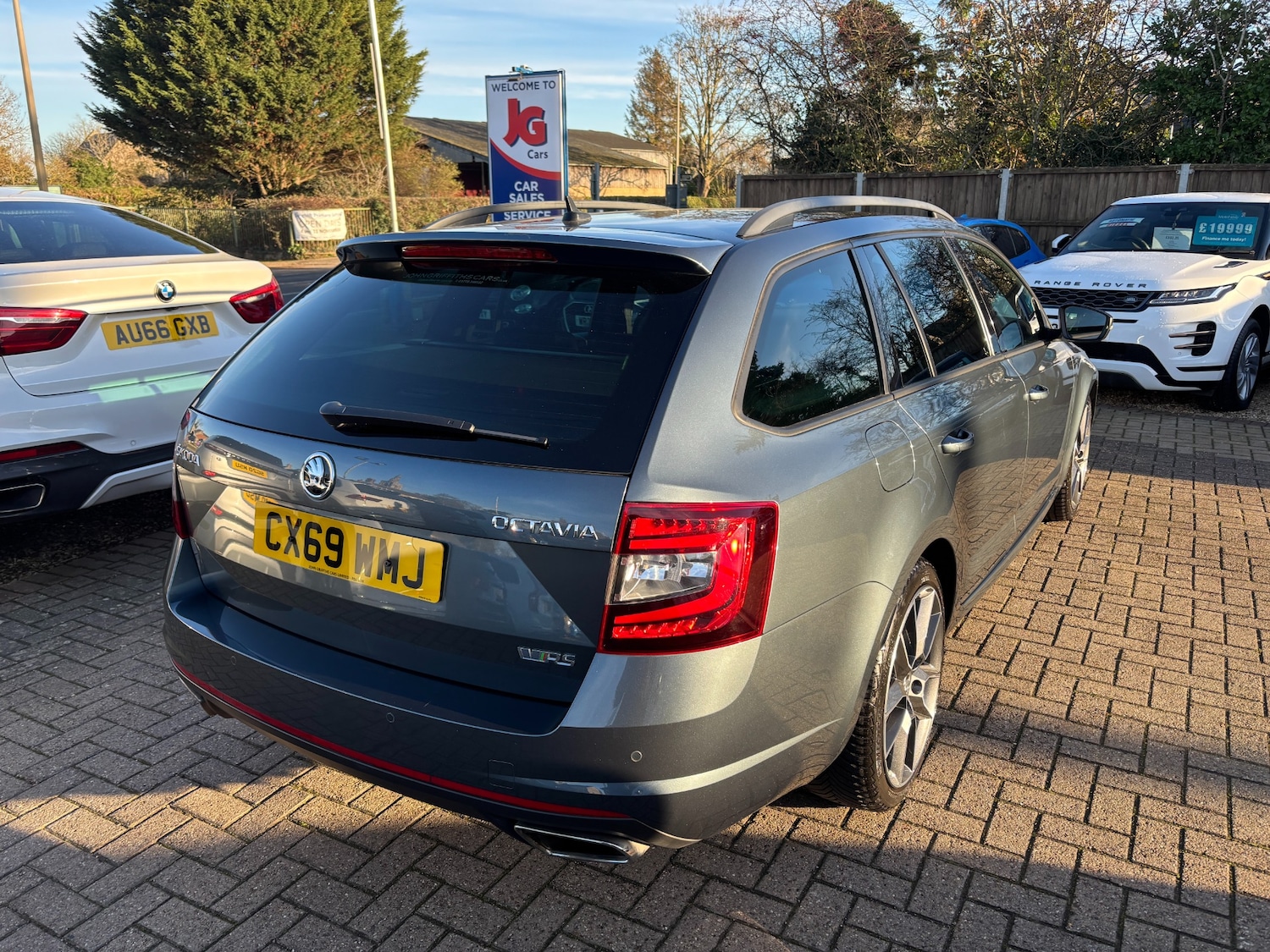 Used Skoda Octavia 2019 for sale - 76652764: Photo 2