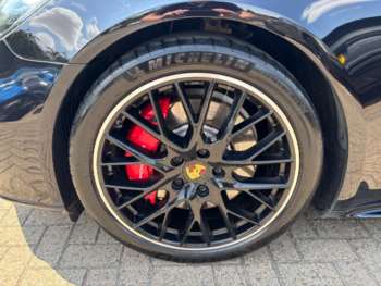 Used Porsche Panamera 2018 for sale - 75229000: Photo