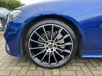 Used Mercedes-Benz E Class 2019 for sale - 78768271: Photo