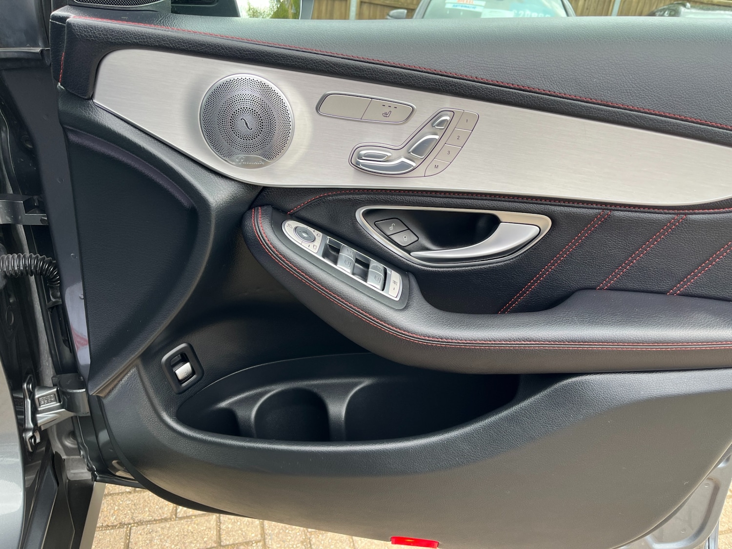 Used Mercedes-Benz GLC 2017 for sale - 78065595: Photo 12