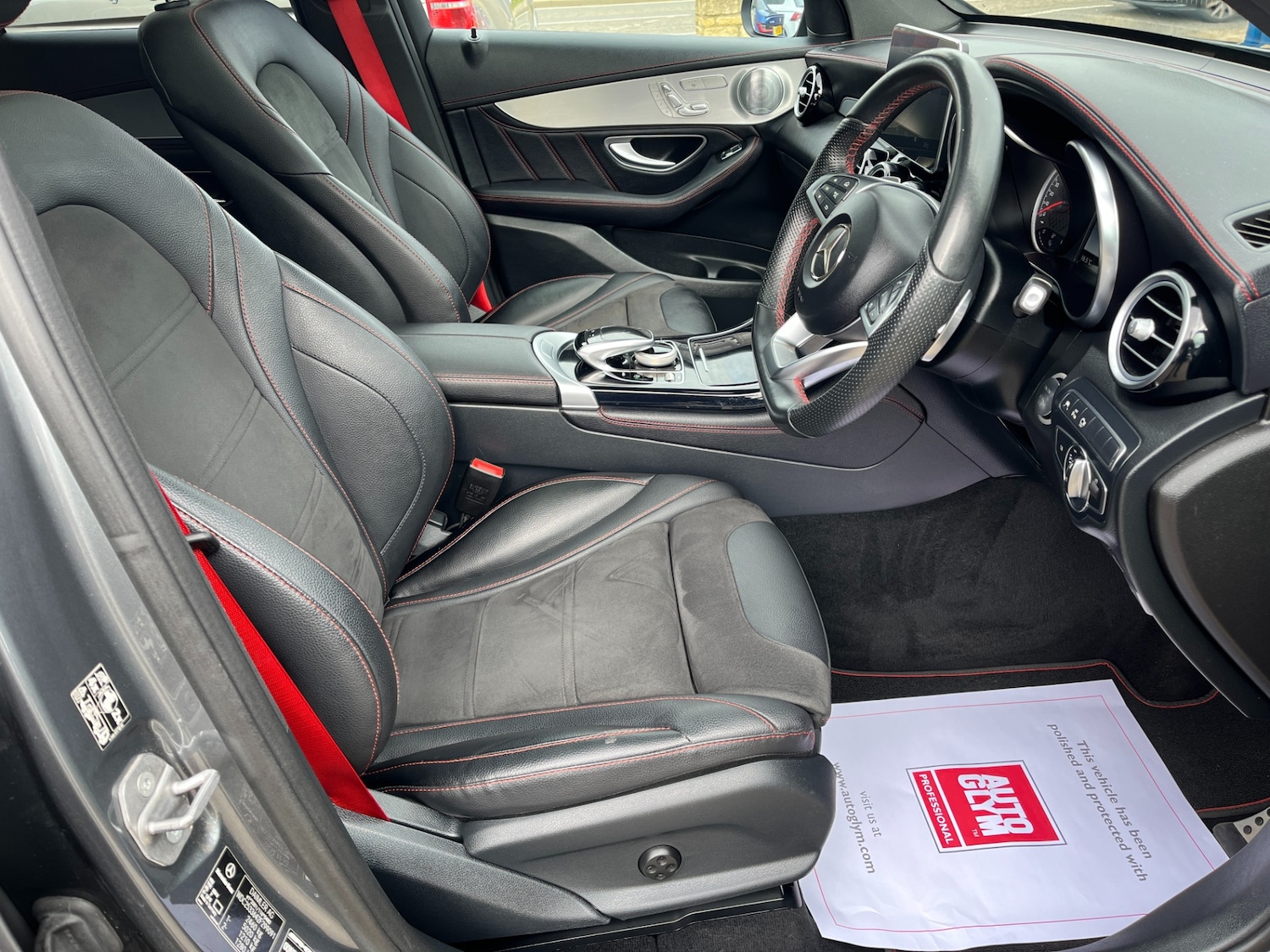 Used Mercedes-Benz GLC 2017 for sale - 78065595: Photo 3