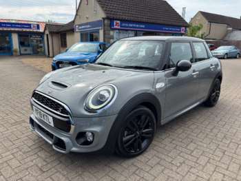 Used MINI Hatch 2019 for sale - 75367219: Photo