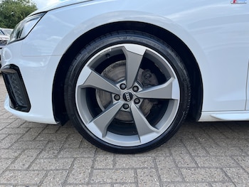 Used Audi A4 2020 for sale - 79054049: Photo