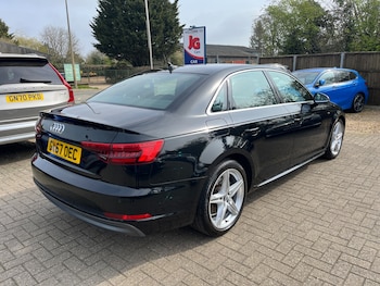Used Audi A4 2017 for sale - 77988518: Photo