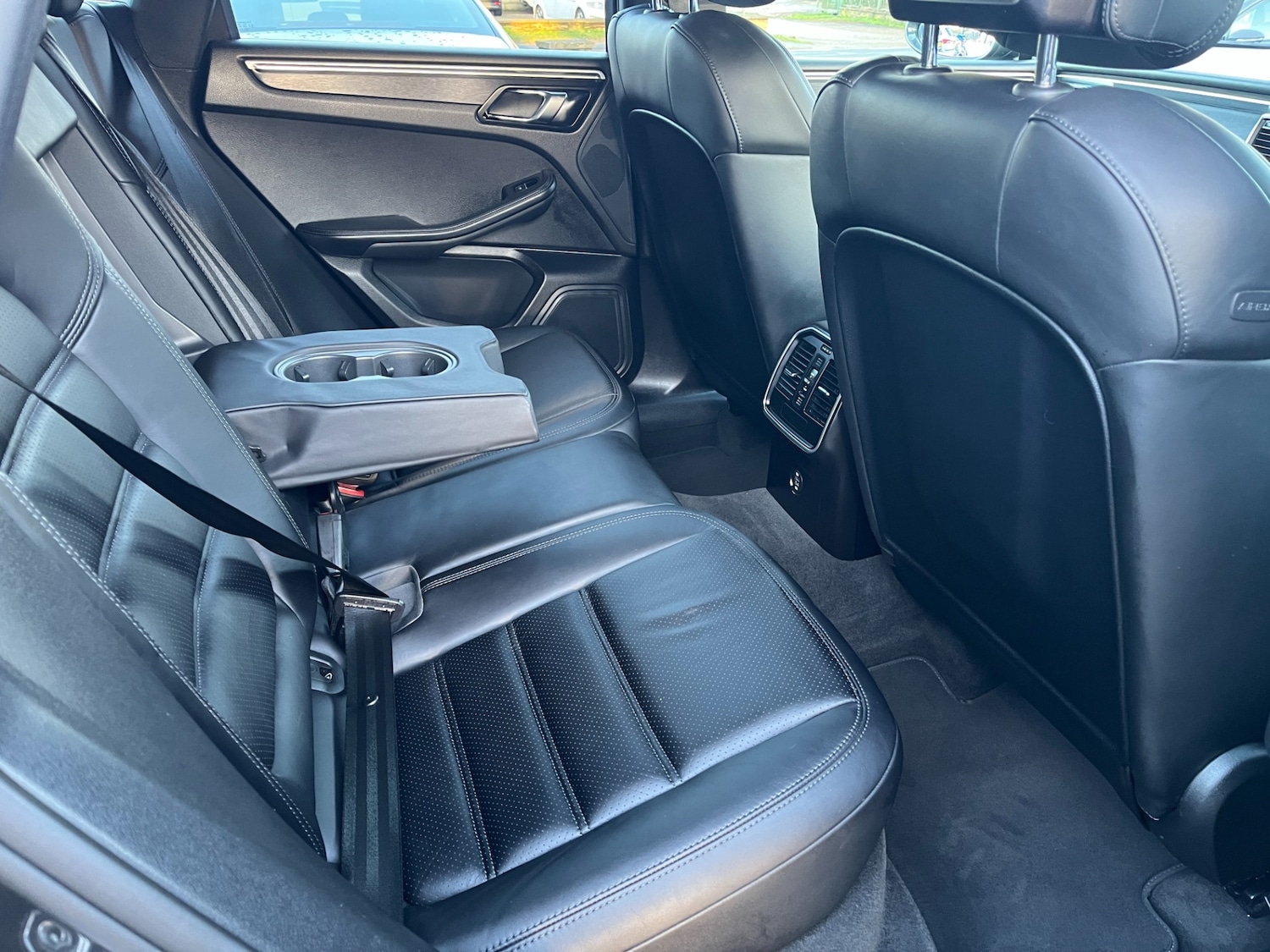 Used Porsche Macan 2016 for sale - 77225472: Photo 12