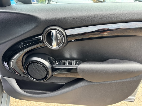 Used MINI Hatch 2019 for sale - 76143321: Photo 10