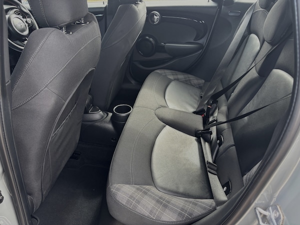 Used MINI Hatch 2019 for sale - 76143321: Photo 9