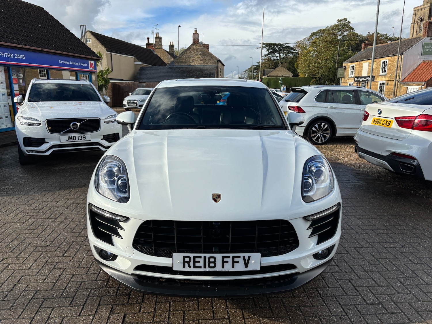 Used Porsche Macan 2018 for sale - 76329804: Photo 16