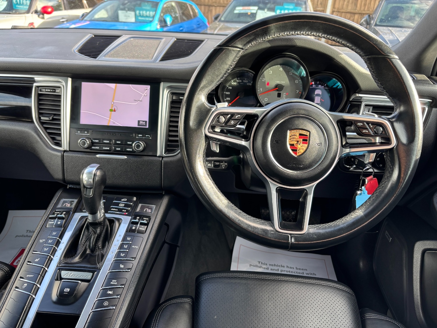 Used Porsche Macan 2018 for sale - 76329804: Photo 6
