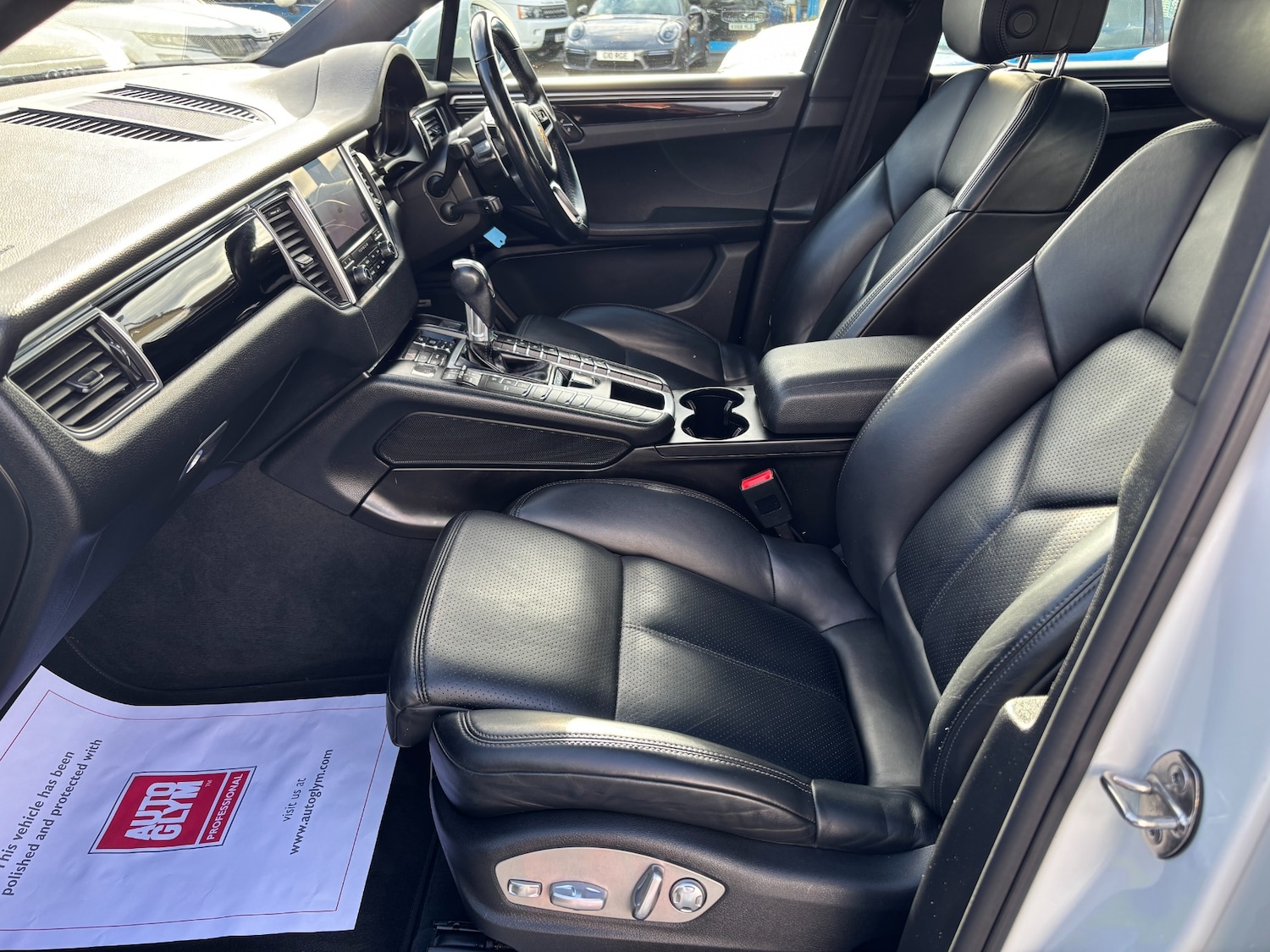 Used Porsche Macan 2018 for sale - 76329804: Photo 9