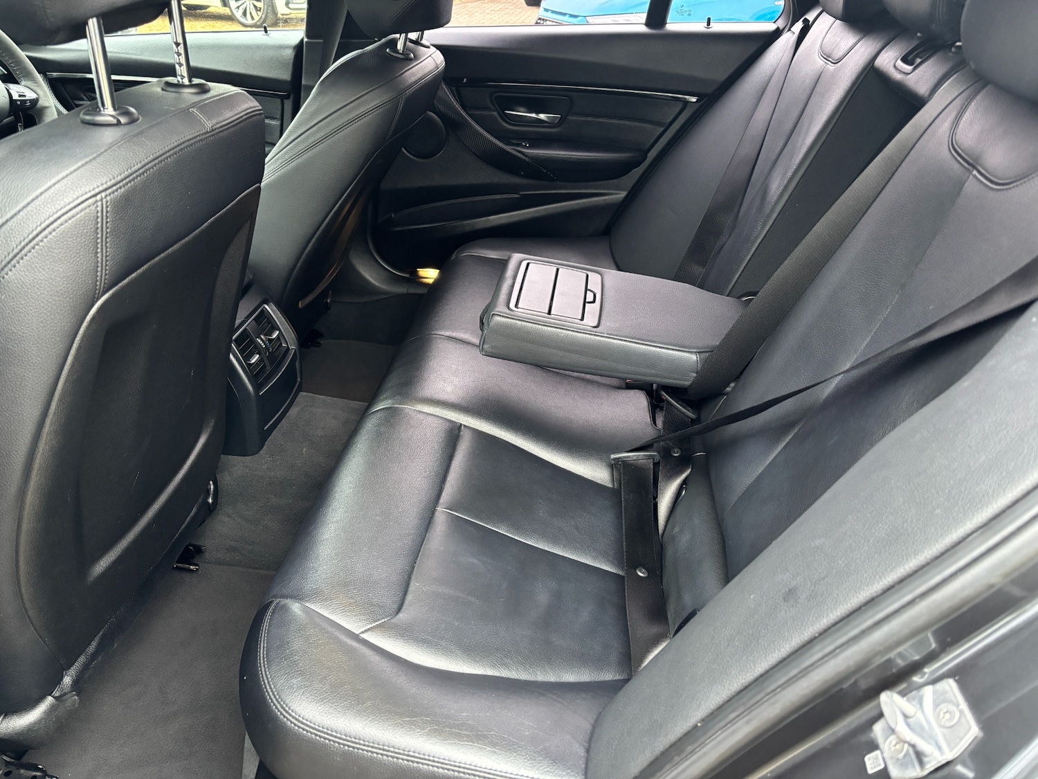 Used BMW 3 Series 2017 for sale - 76263357: Photo 14