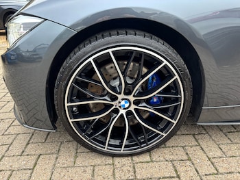 Used BMW 3 Series 2017 for sale - 76263357: Photo