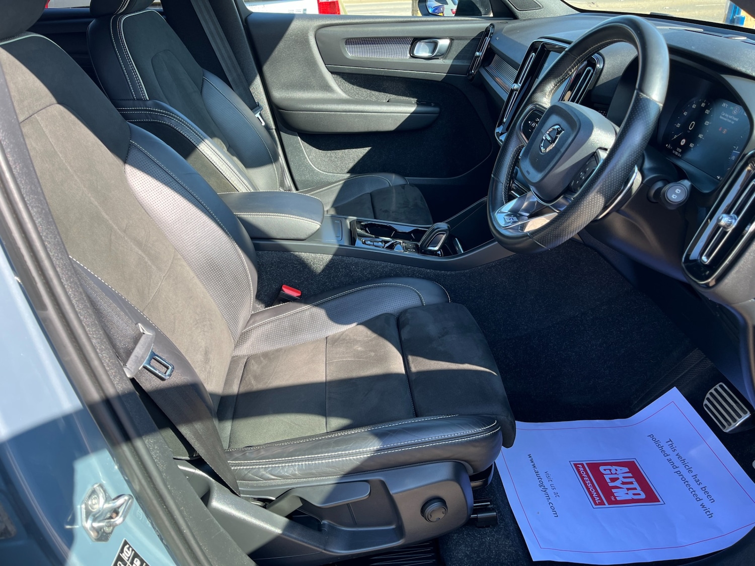 Used Volvo XC40 2020 for sale - 77932022: Photo 3