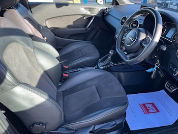 Used Audi A1 2018 for sale - 77221335: Photo