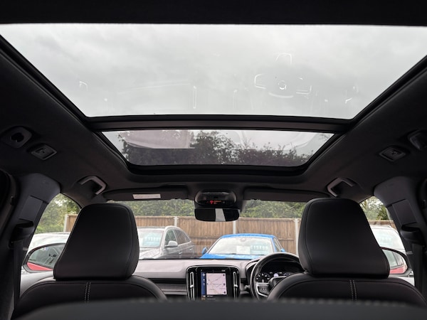 Used Volvo XC40 2018 for sale - 75382611: Photo 6