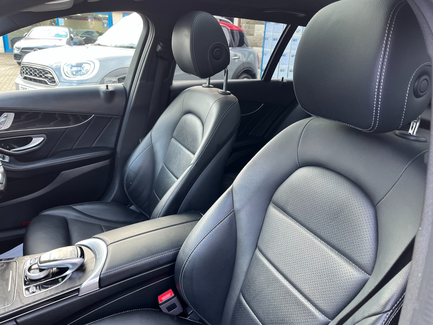 Used Mercedes-Benz C Class 2018 for sale - 77023897: Photo 11