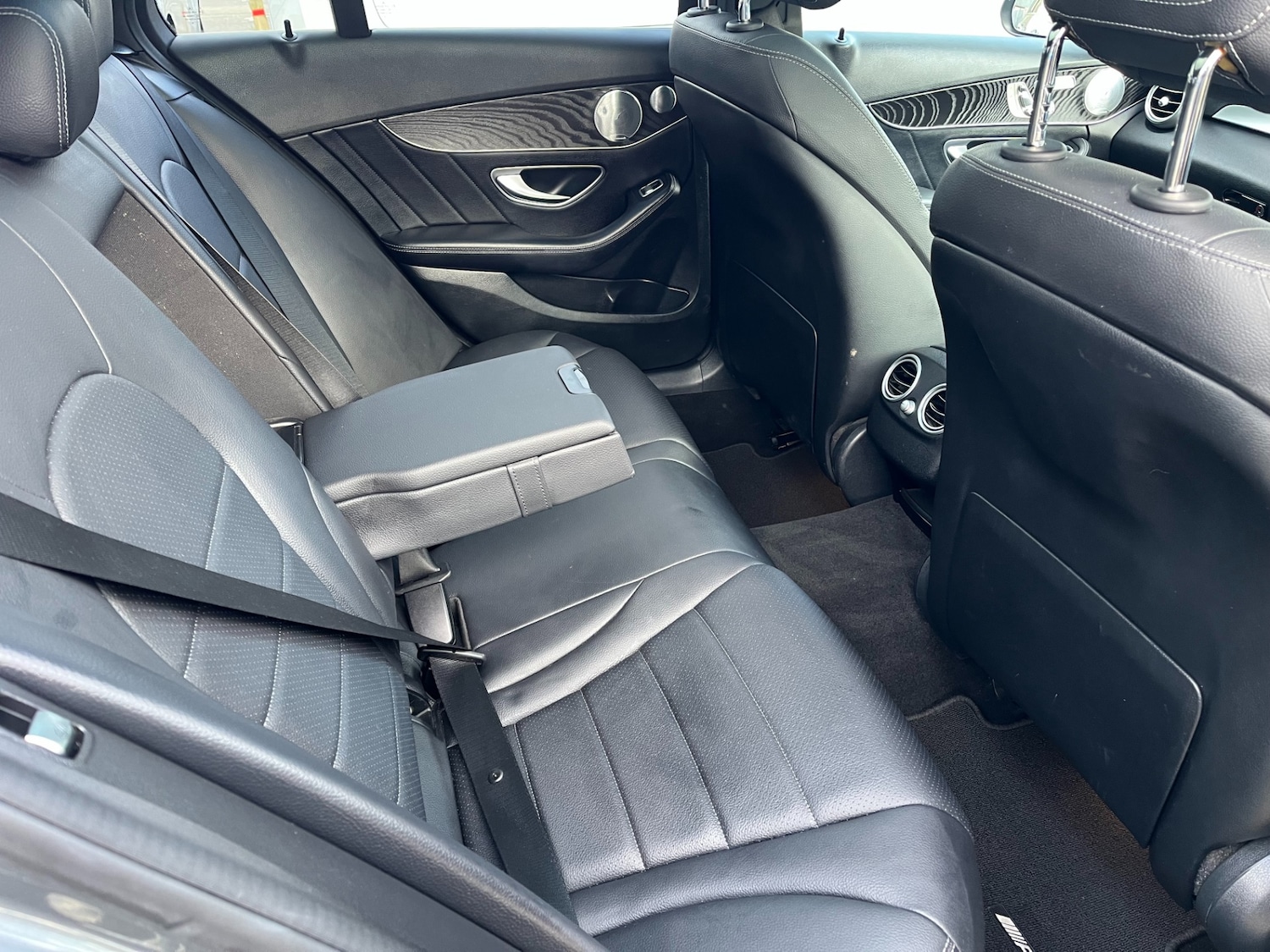 Used Mercedes-Benz C Class 2018 for sale - 77023897: Photo 12