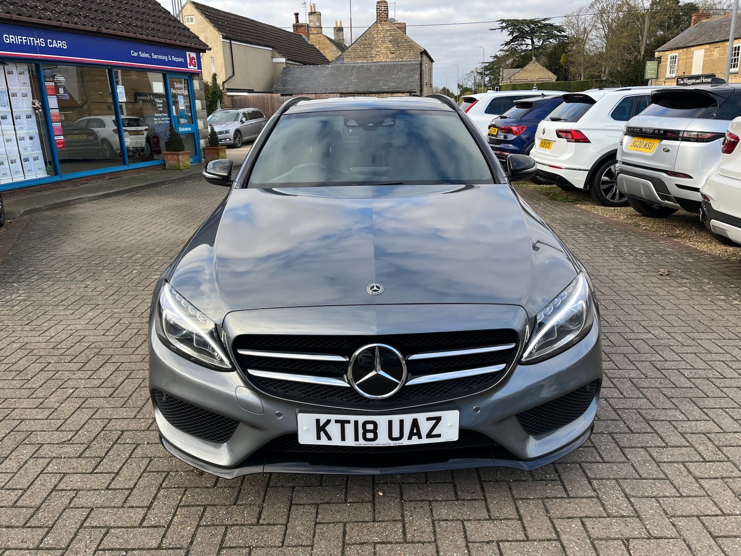 Used Mercedes-Benz C Class 2018 for sale - 77023897: Photo 17