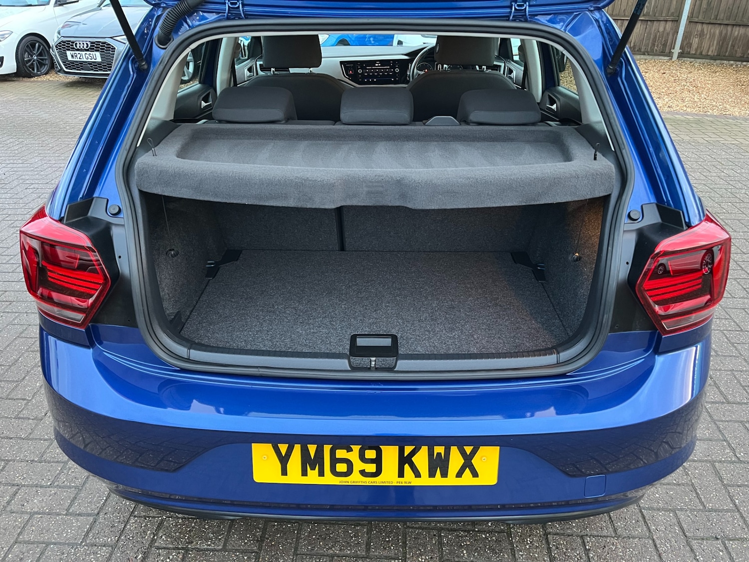 Used Volkswagen Polo 2020 for sale - 77005774: Photo 12