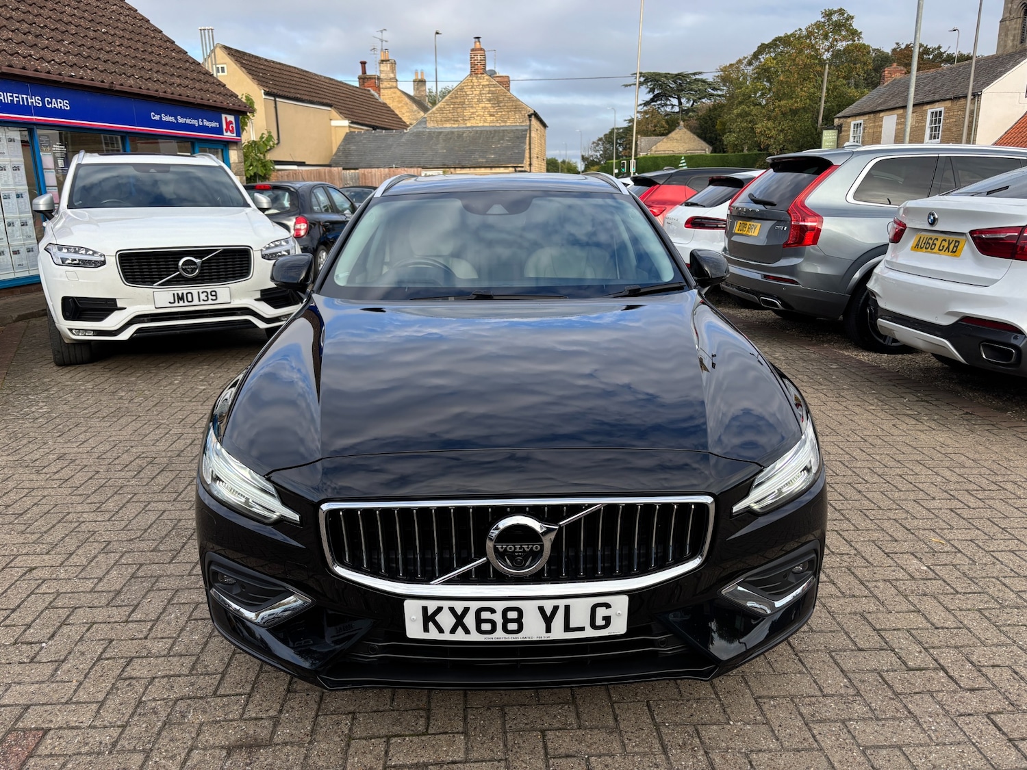 Used Volvo V60 2018 for sale - 76218997: Photo 16