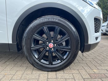 Used Jaguar E-Pace 2020 for sale - 79559434: Photo
