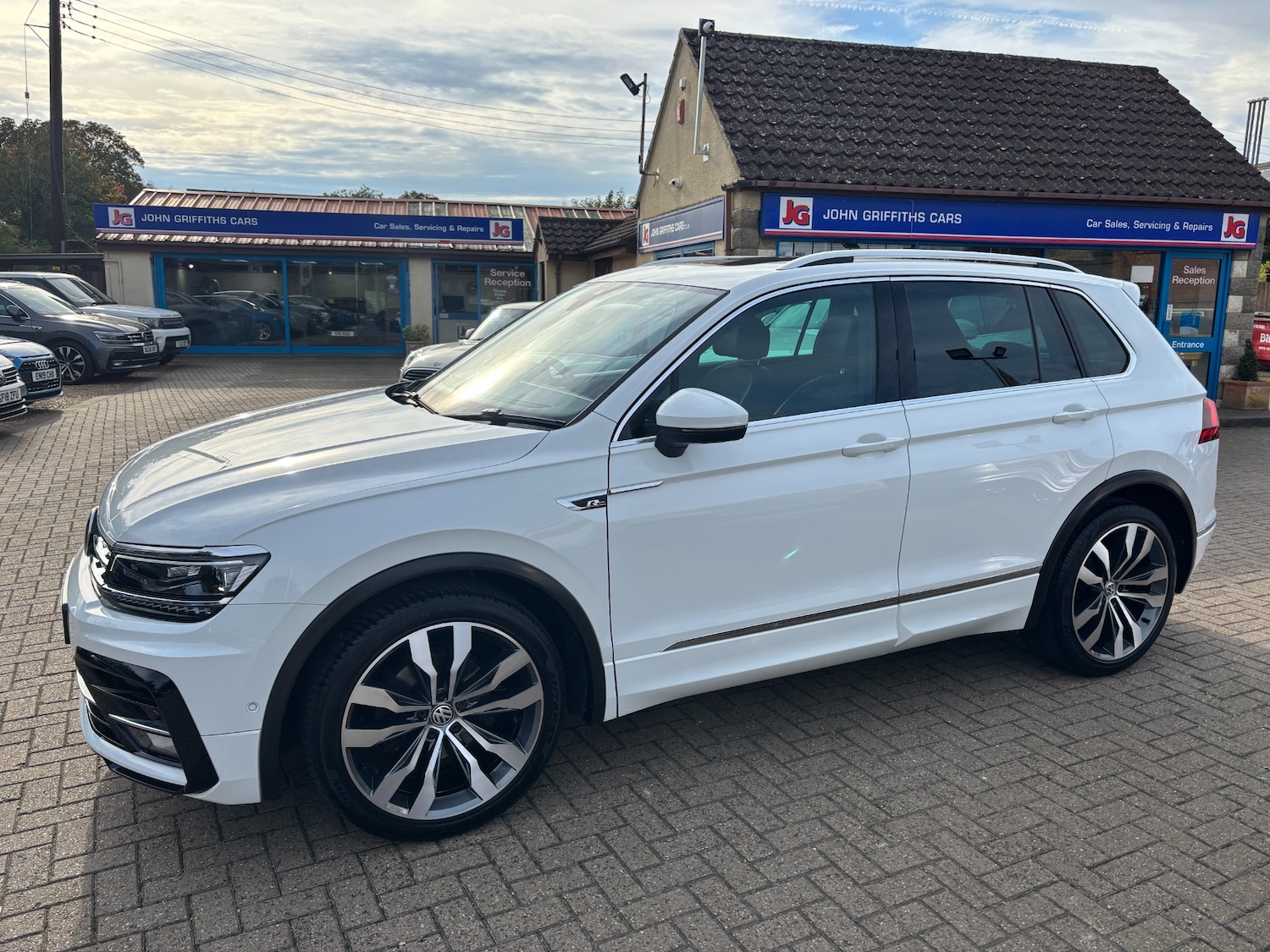 Used Volkswagen Tiguan 2019 for sale - 76184180: Photo 21