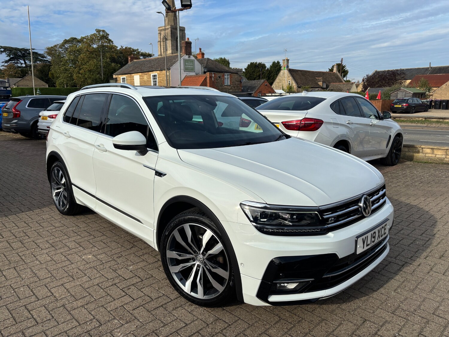 Used Volkswagen Tiguan 2019 for sale - 76184180: Photo 22