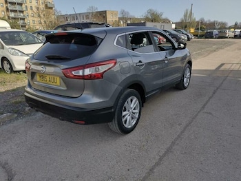 Used Nissan Qashqai 2015 for sale - 79073052: Photo