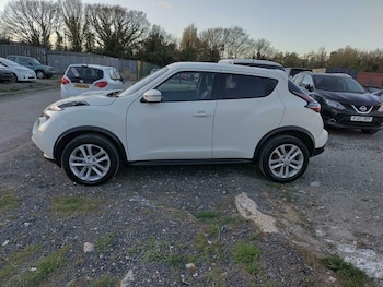 Used Nissan Juke 2017 for sale - 79073060: Photo