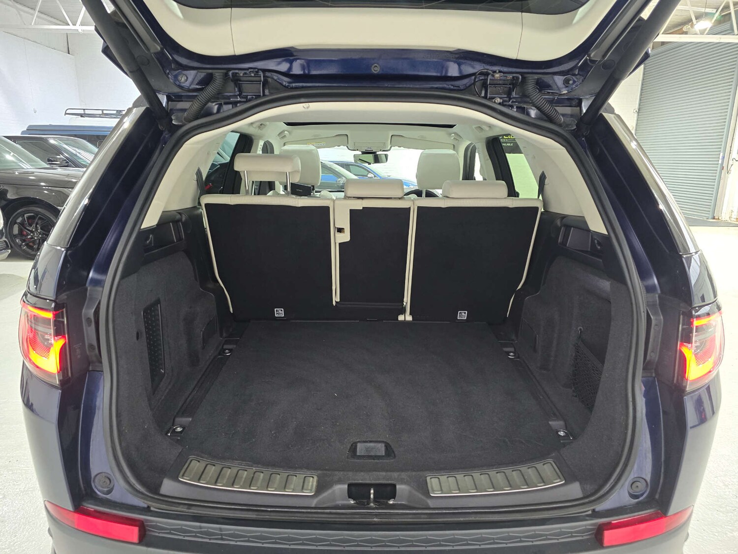 Used Land Rover Discovery Sport 2021 for sale - 77497856: Photo 35