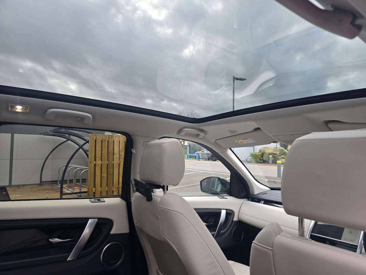 Used Land Rover Discovery Sport 2021 for sale - 77917749: Photo 28