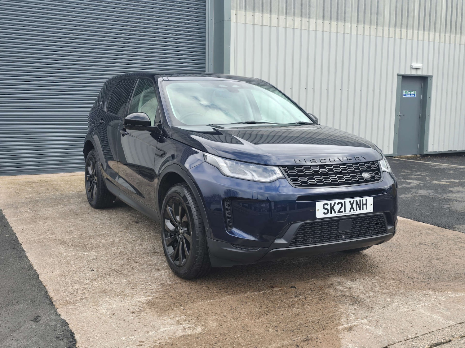Used Land Rover Discovery Sport 2021 for sale - 77917749: Photo 6