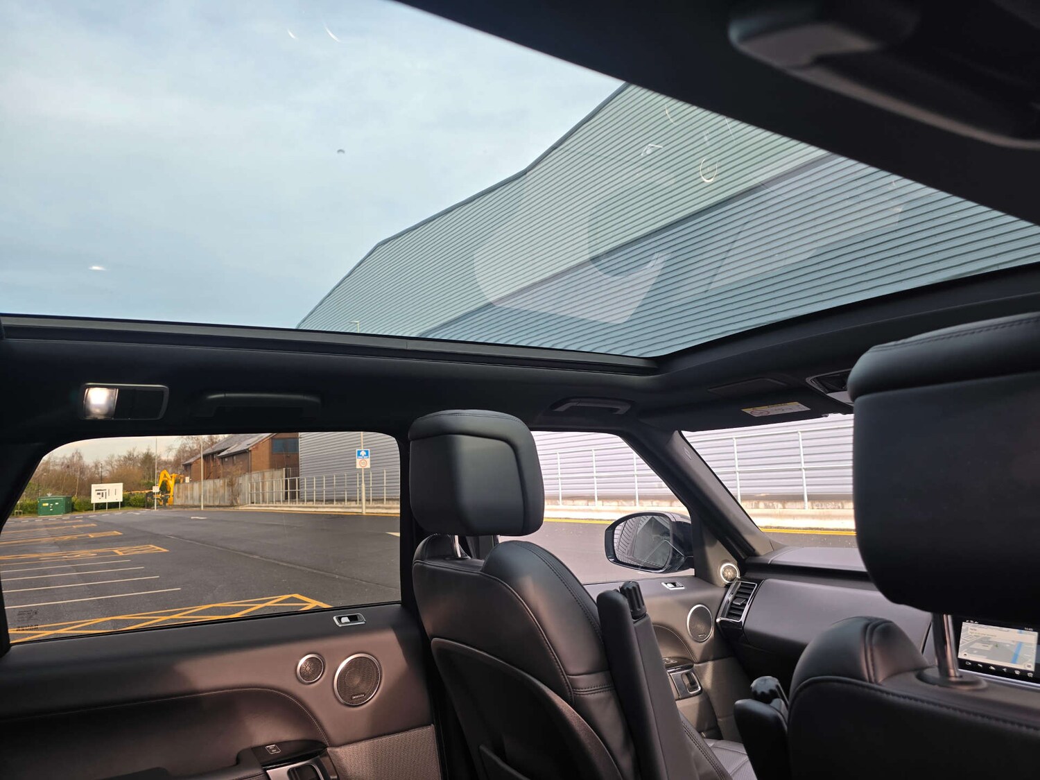 Used Land Rover Range Rover Sport 2021 for sale - 77497852: Photo 33