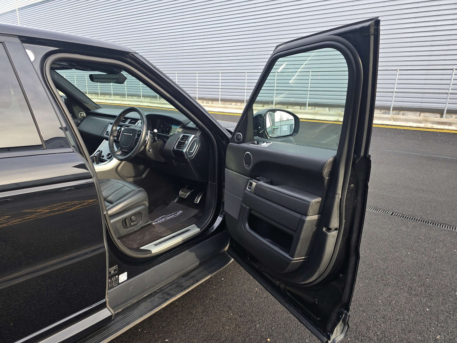 Used Land Rover Range Rover Sport 2021 for sale - 77497852: Photo 40