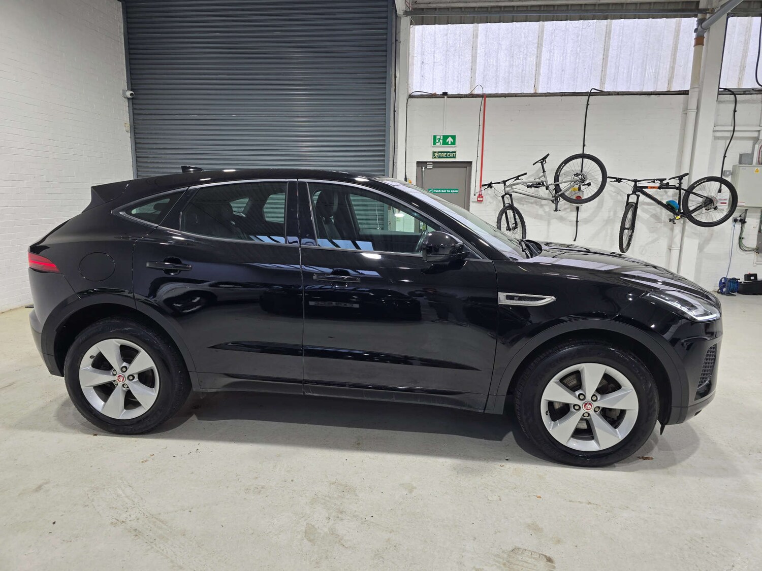 Used Jaguar E-Pace 2019 for sale - 77497851: Photo 13