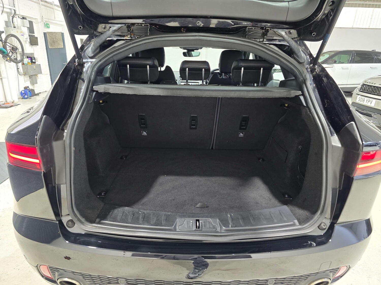 Used Jaguar E-Pace 2019 for sale - 77497851: Photo 28