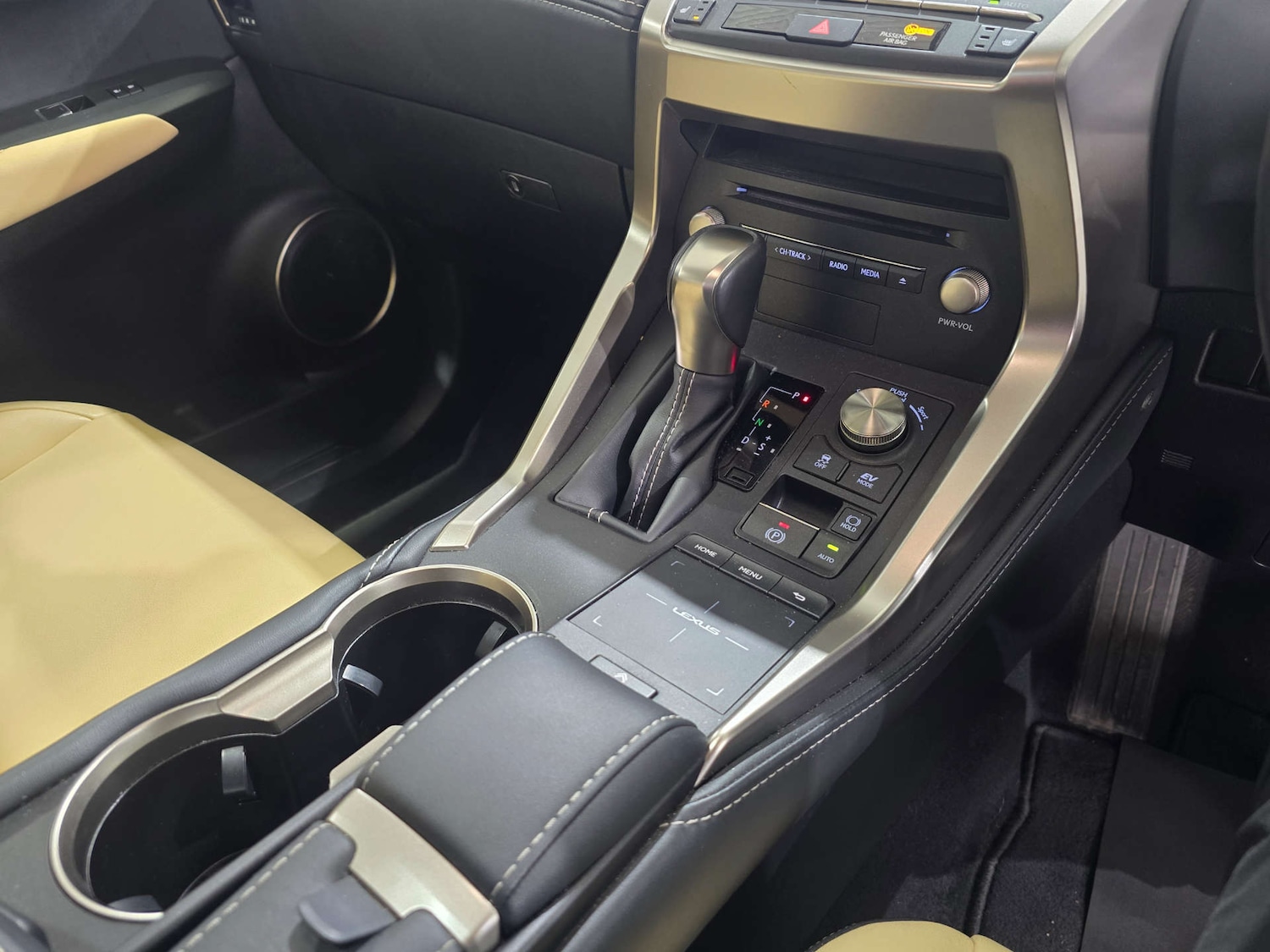 Used Lexus NX 2020 for sale - 77629529: Photo 13