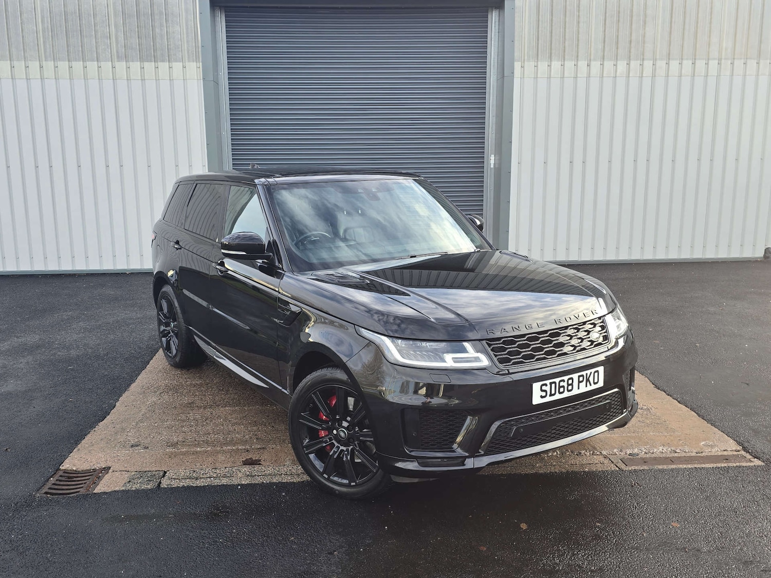 Used Land Rover Range Rover Sport 2018 for sale - 77490230: Photo 4