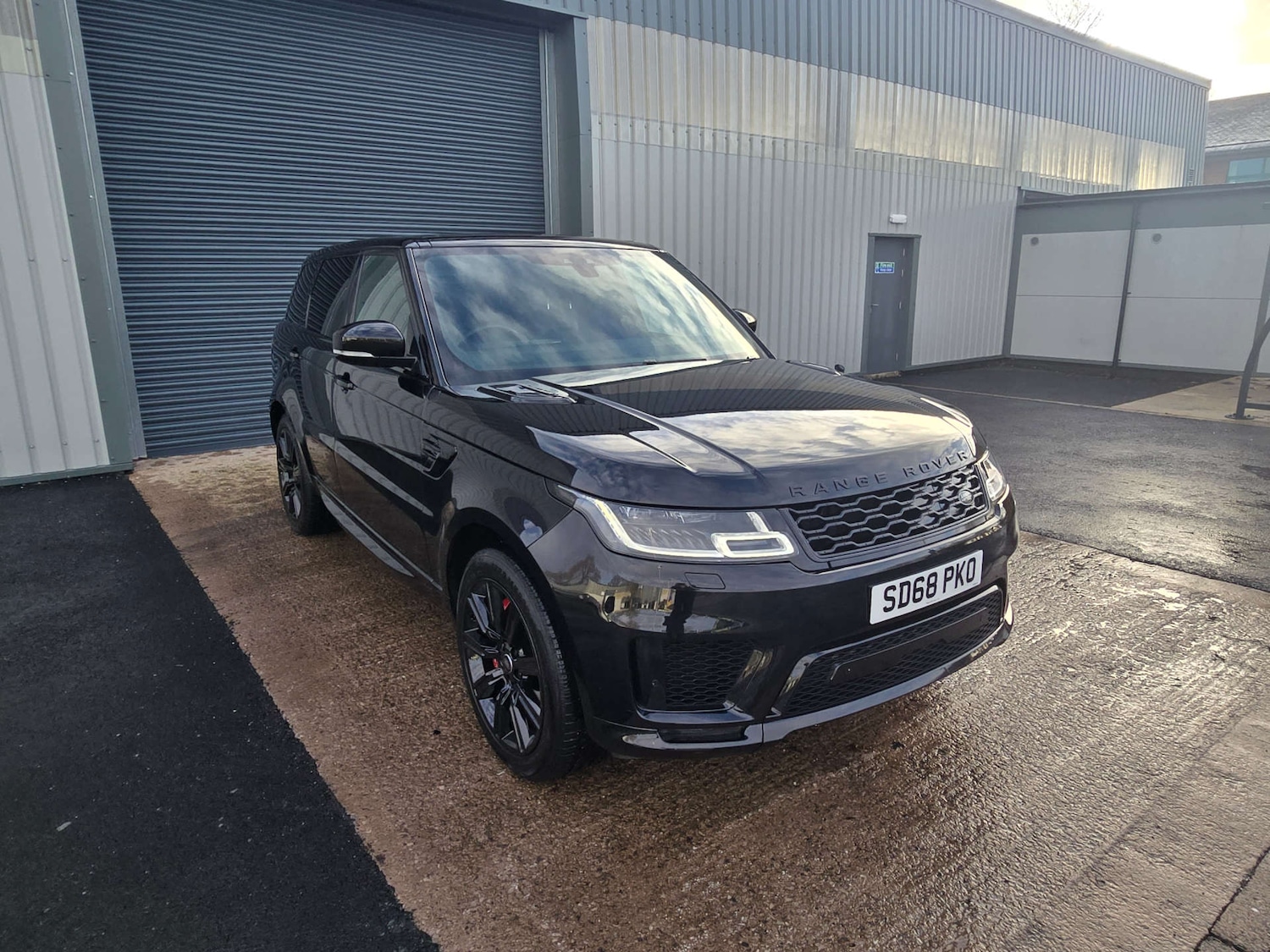 Used Land Rover Range Rover Sport 2018 for sale - 77490230: Photo 9