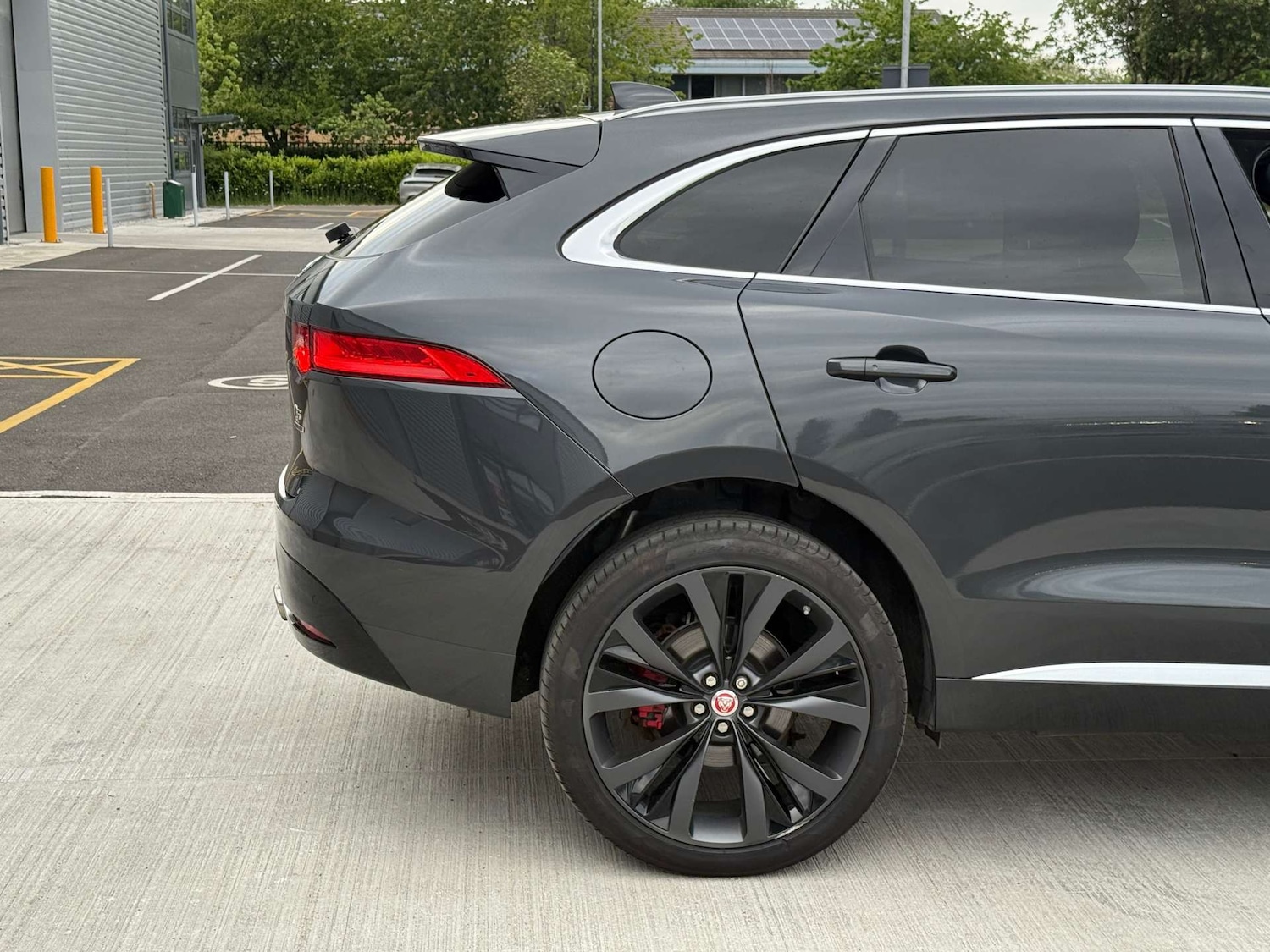 Used Jaguar F-Pace 2017 for sale - 77745406: Photo 13