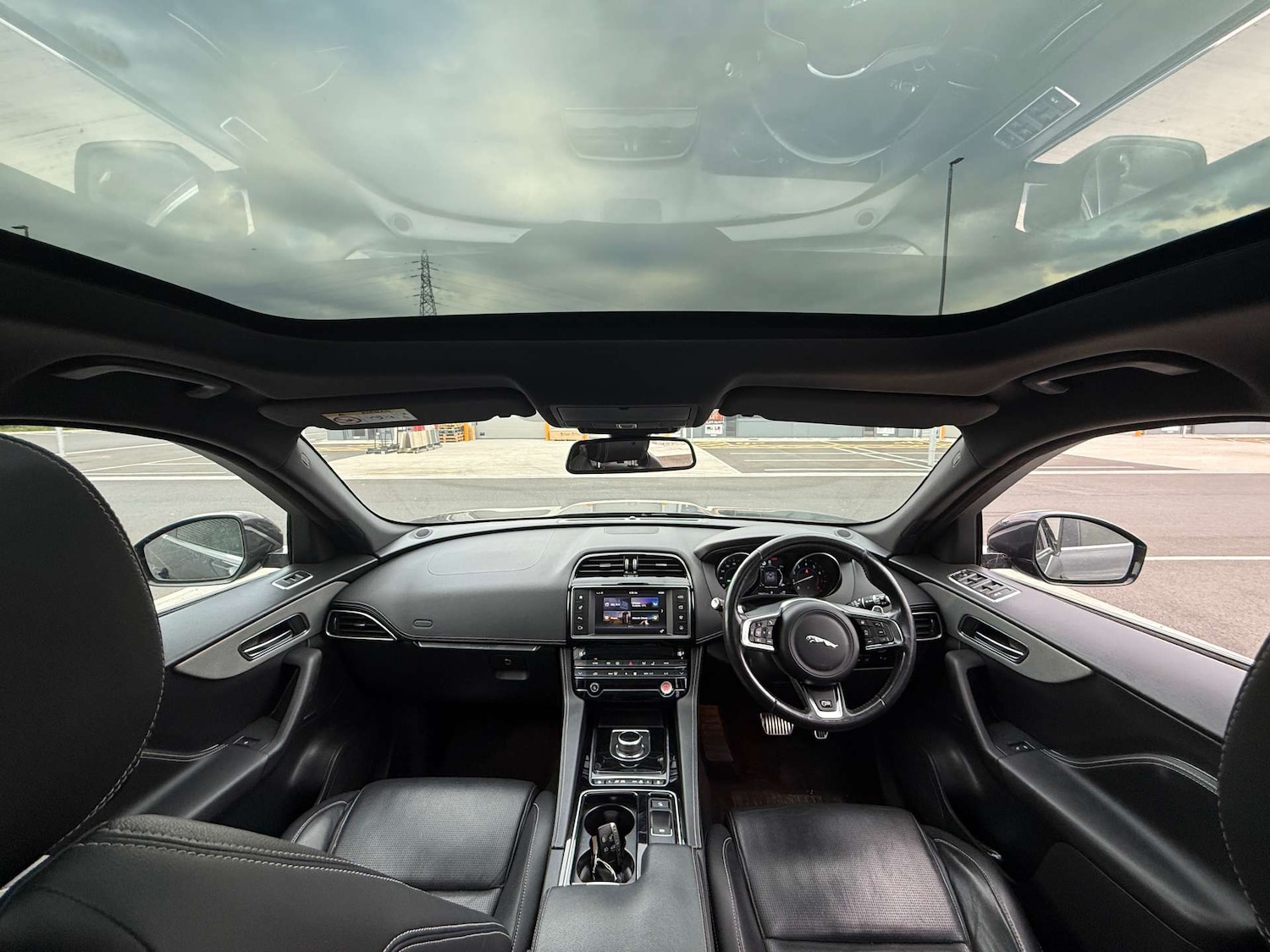 Used Jaguar F-Pace 2017 for sale - 77745406: Photo 14